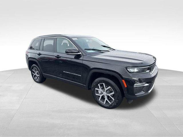 new 2025 Jeep Grand Cherokee car, priced at $39,678