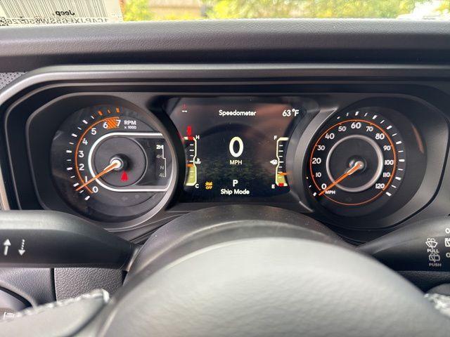 new 2025 Jeep Wrangler car, priced at $55,588