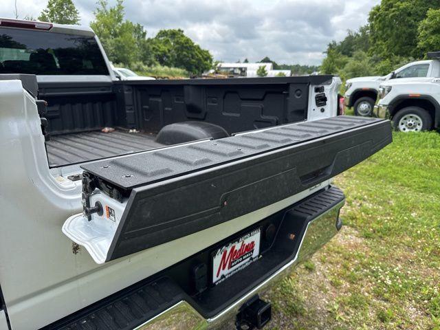 new 2025 GMC Sierra 3500 car, priced at $68,943