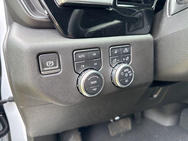 new 2025 GMC Sierra 3500 car, priced at $68,943