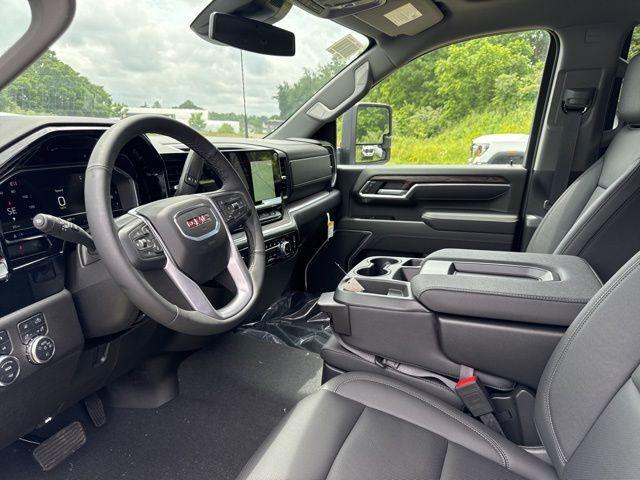 new 2025 GMC Sierra 3500 car, priced at $68,943