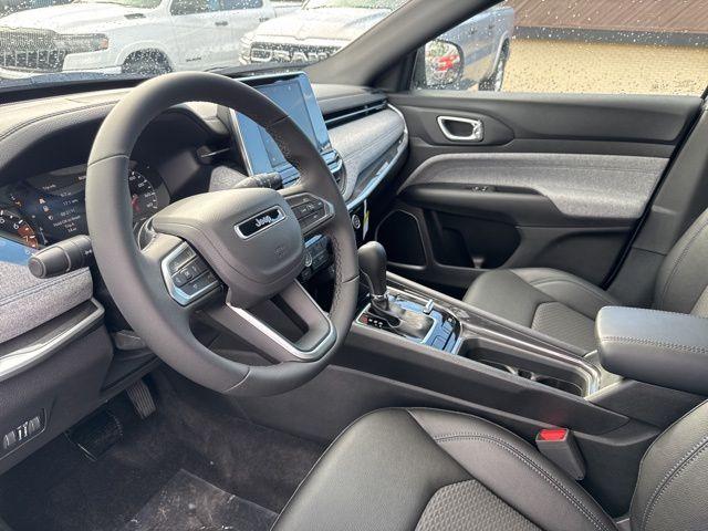 new 2025 Jeep Compass car, priced at $25,786