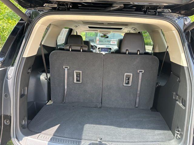 used 2022 GMC Acadia car, priced at $35,517