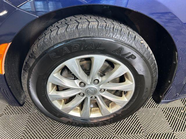 used 2018 Chrysler Pacifica car, priced at $12,995