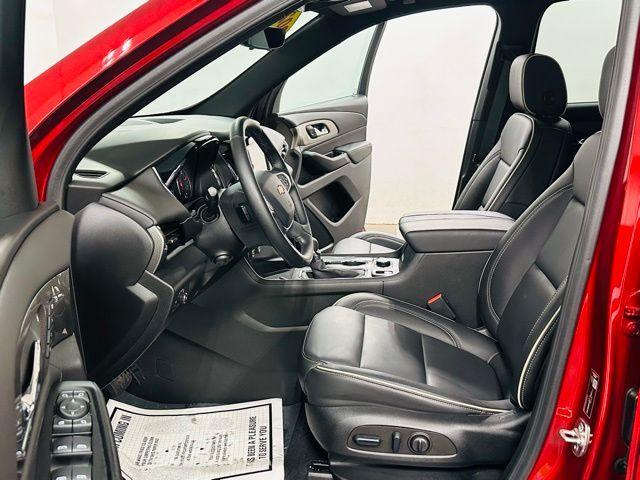 used 2023 Chevrolet Traverse car, priced at $47,995