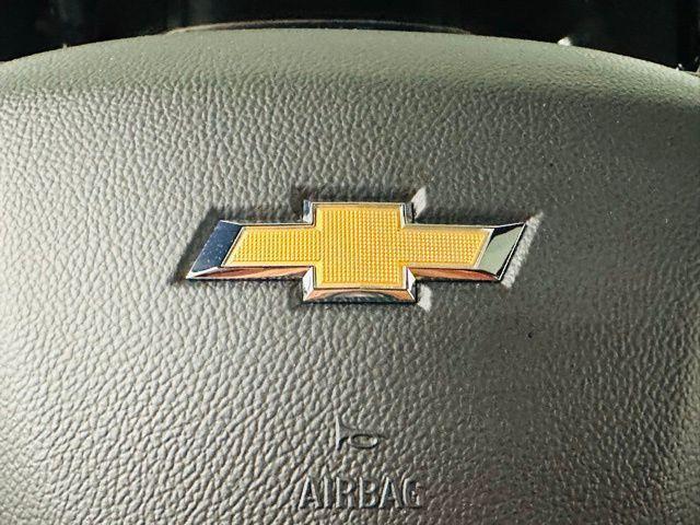 used 2023 Chevrolet Traverse car, priced at $47,995