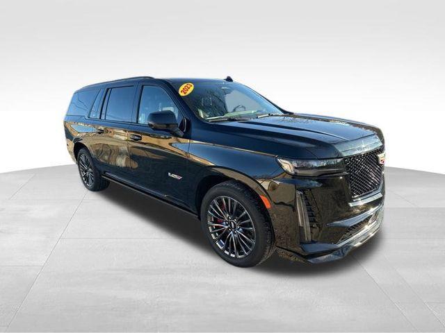 used 2023 Cadillac Escalade ESV car, priced at $124,995