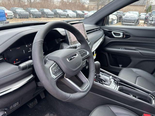 new 2025 Jeep Compass car, priced at $33,905