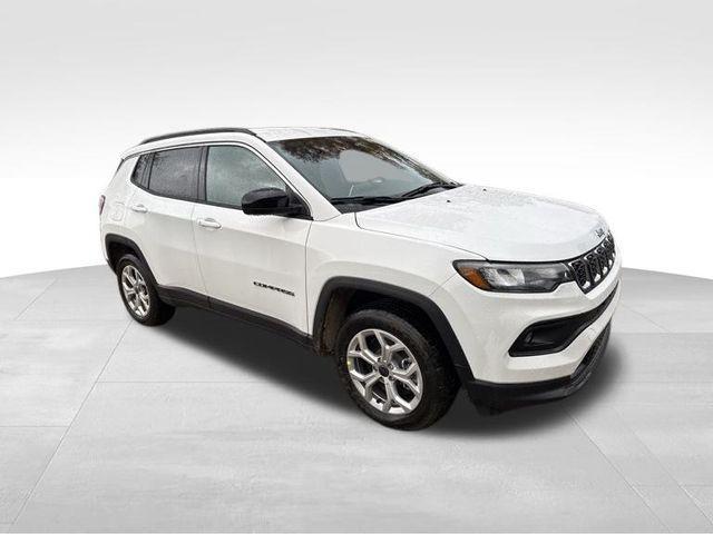 new 2025 Jeep Compass car, priced at $25,256