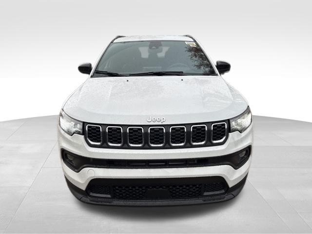 new 2025 Jeep Compass car, priced at $25,256