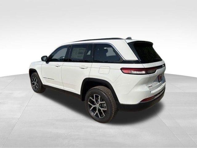 new 2025 Jeep Grand Cherokee car, priced at $42,734
