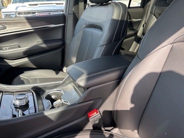 new 2025 Jeep Grand Cherokee 4xe car, priced at $53,517
