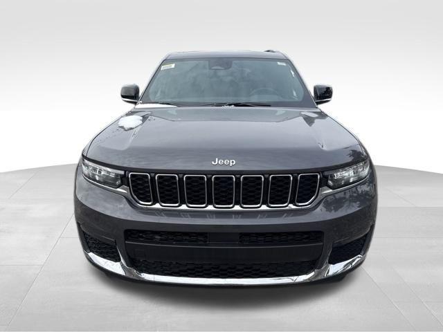 new 2025 Jeep Grand Cherokee L car, priced at $42,578