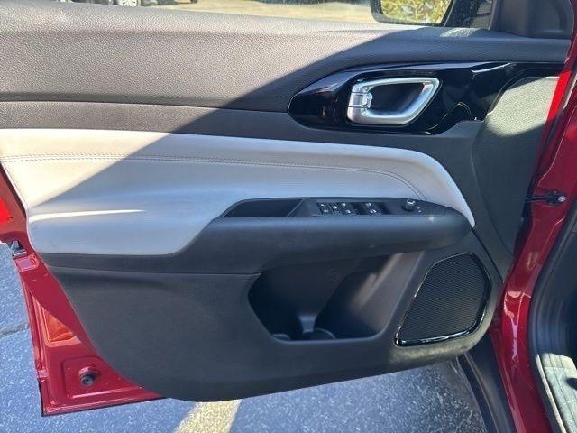 new 2025 Jeep Compass car, priced at $30,534