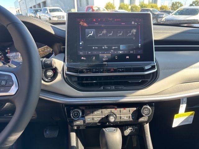 new 2025 Jeep Compass car, priced at $30,534