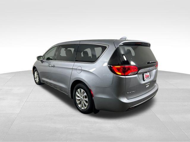 used 2018 Chrysler Pacifica car, priced at $11,905