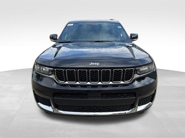 new 2025 Jeep Grand Cherokee L car, priced at $41,777