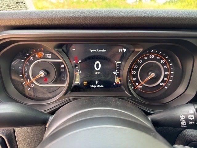 new 2025 Jeep Wrangler car, priced at $44,154