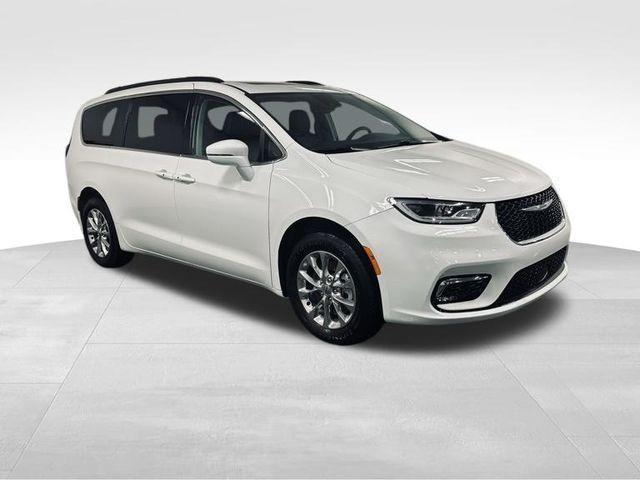 used 2022 Chrysler Pacifica car, priced at $31,395