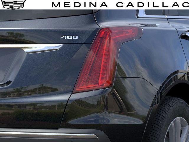 new 2025 Cadillac XT5 car, priced at $52,615