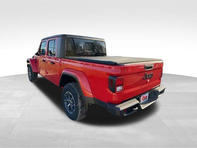 new 2024 Jeep Gladiator car, priced at $39,681