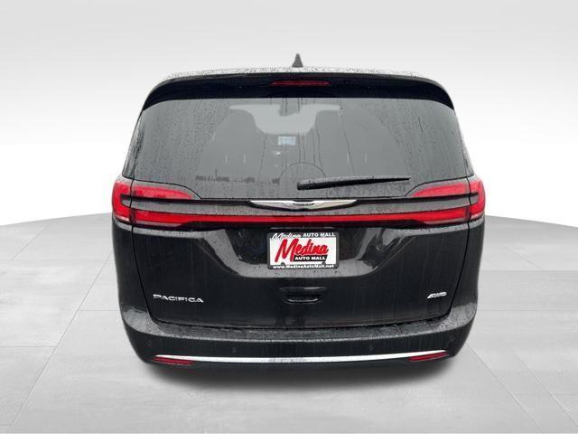 new 2025 Chrysler Pacifica car, priced at $39,831