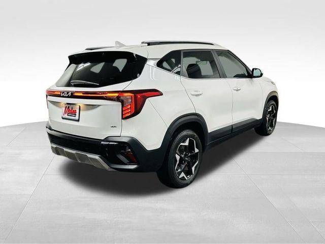 used 2024 Kia Seltos car, priced at $31,995