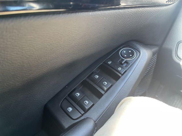 used 2023 Kia Seltos car, priced at $22,995