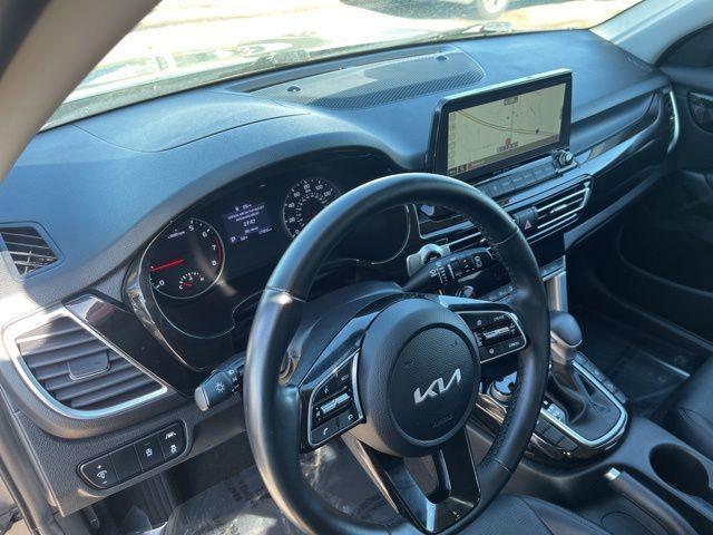 used 2023 Kia Seltos car, priced at $22,995