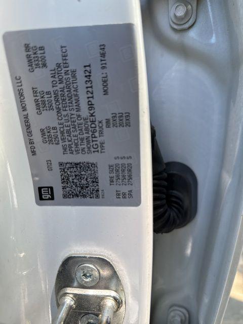 used 2023 GMC Canyon car, priced at $39,800