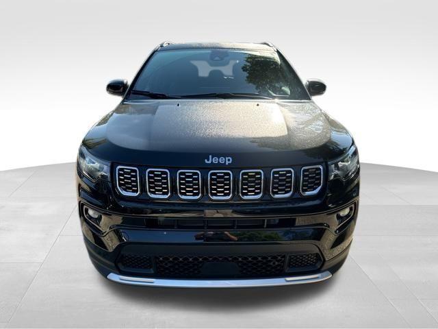 new 2025 Jeep Compass car, priced at $28,250