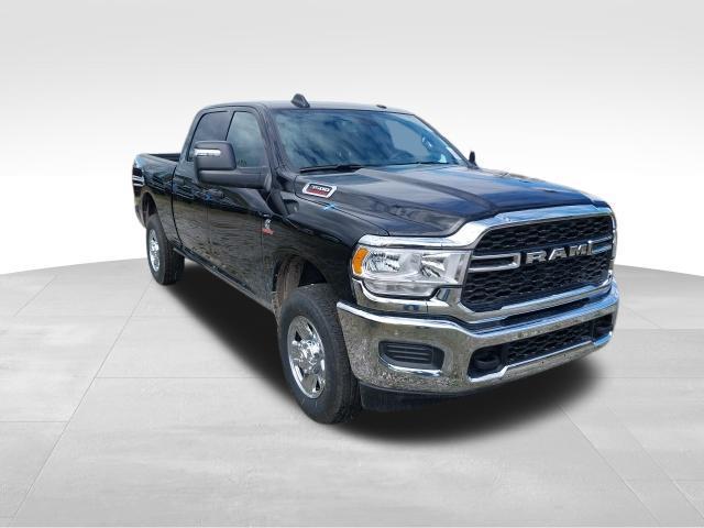 new 2024 Ram 3500 car, priced at $58,171