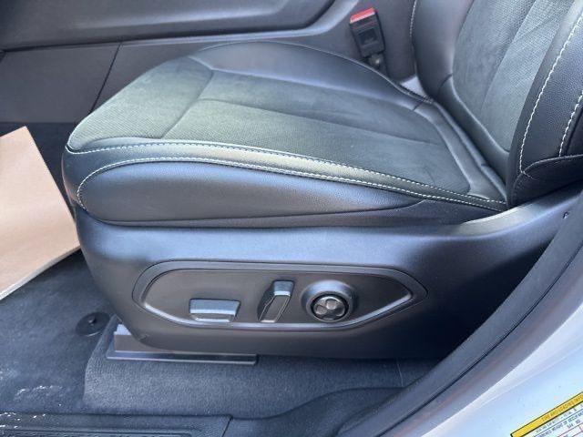 new 2025 Jeep Grand Cherokee L car, priced at $42,465