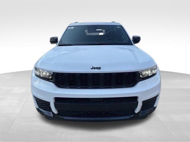 new 2025 Jeep Grand Cherokee L car, priced at $42,465