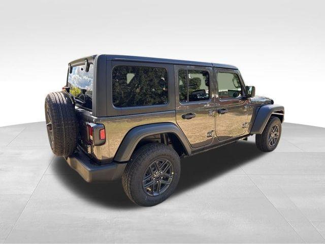 new 2025 Jeep Wrangler car, priced at $44,654