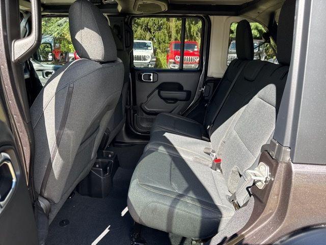 new 2025 Jeep Wrangler car, priced at $44,654