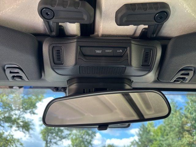 new 2025 Jeep Wrangler car, priced at $44,654