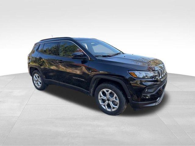 new 2025 Jeep Compass car, priced at $25,786