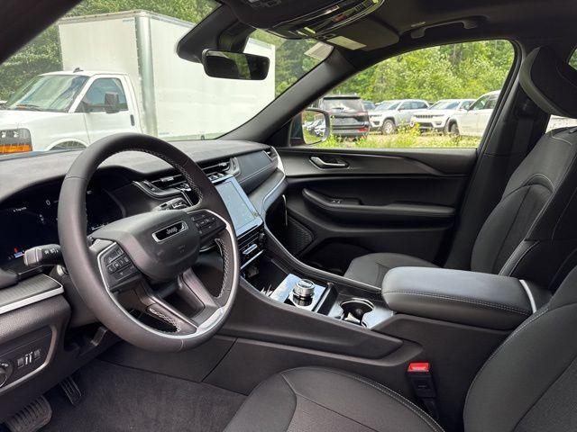 new 2025 Jeep Grand Cherokee L car, priced at $41,134