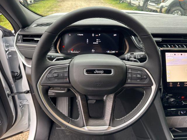 new 2025 Jeep Grand Cherokee L car, priced at $43,186