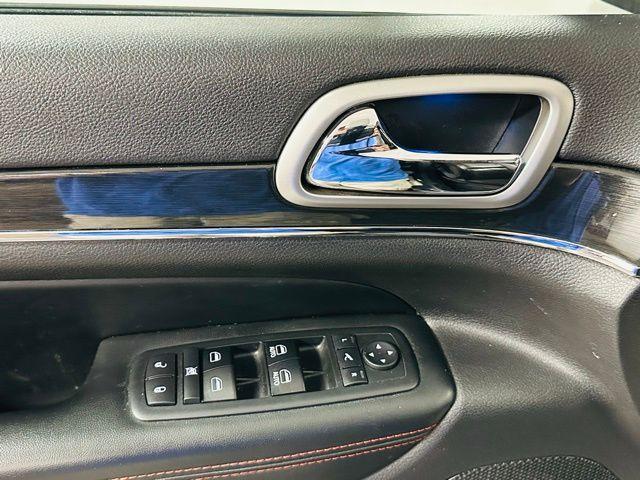 used 2017 Jeep Grand Cherokee car, priced at $19,995