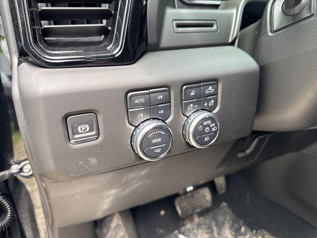 new 2025 GMC Sierra 2500 car, priced at $85,575