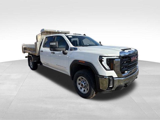 new 2024 GMC Sierra 3500 car, priced at $66,070