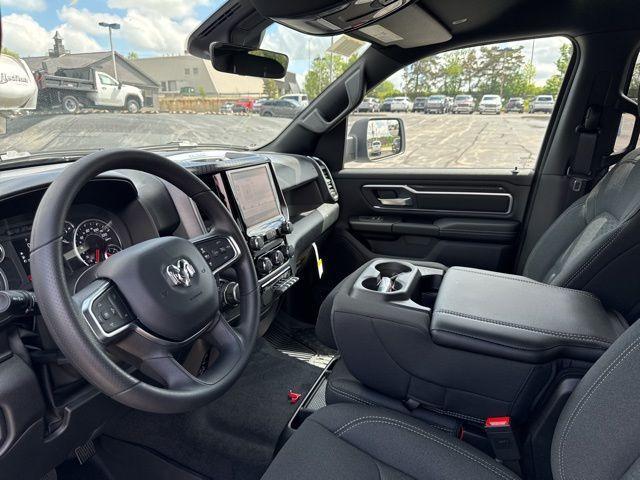 new 2025 Ram 1500 car, priced at $45,637