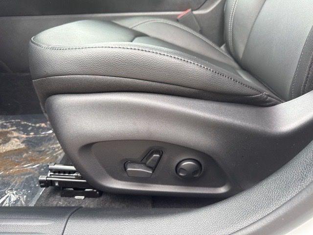 new 2025 Jeep Compass car, priced at $30,003