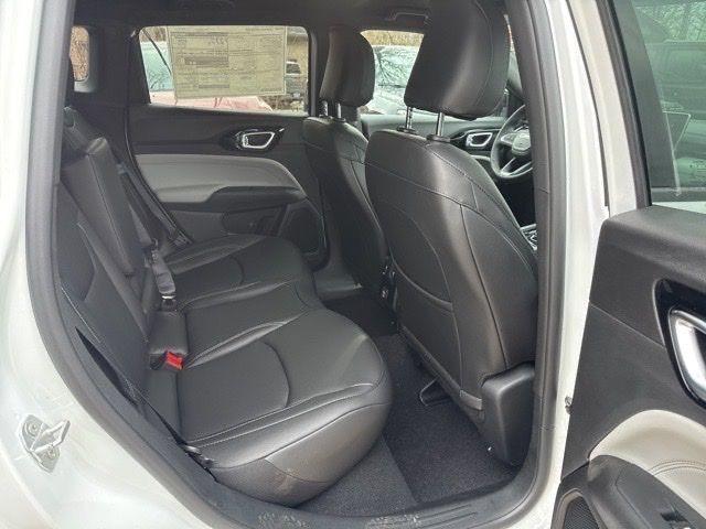 new 2025 Jeep Compass car, priced at $30,003