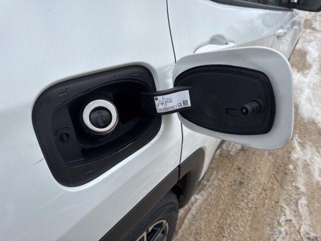 new 2025 Jeep Compass car, priced at $30,003