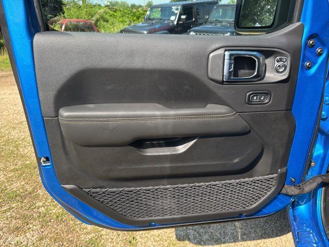 new 2025 Jeep Wrangler car, priced at $50,927
