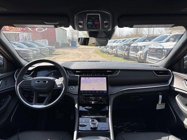new 2025 Jeep Grand Cherokee 4xe car, priced at $55,110