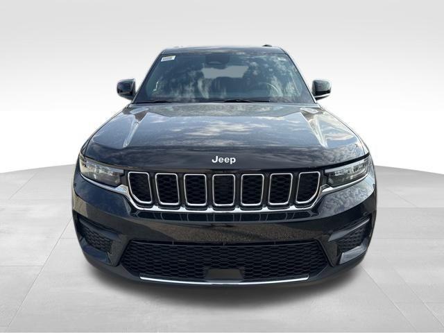 new 2025 Jeep Grand Cherokee car, priced at $35,754